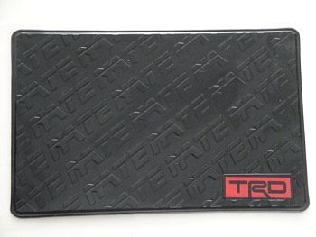 Коврик на панель антискользящий TRD (17х11)