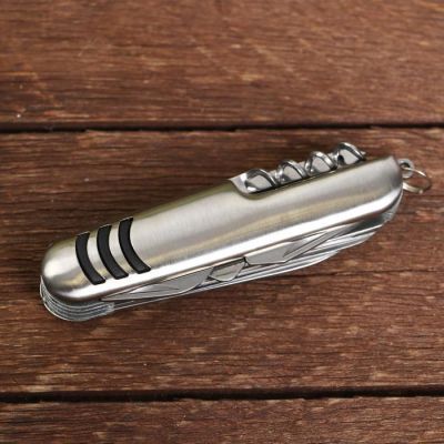 Набор "Набор для выживания", мультитул, фонарь