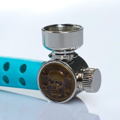 Трубка фигурная "Черепа", подсветка, 9х1.5х3.5 микс