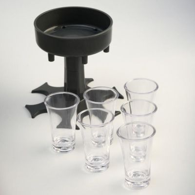 Алкоигра "Налей всем сразу", 6 рюмок в наборе