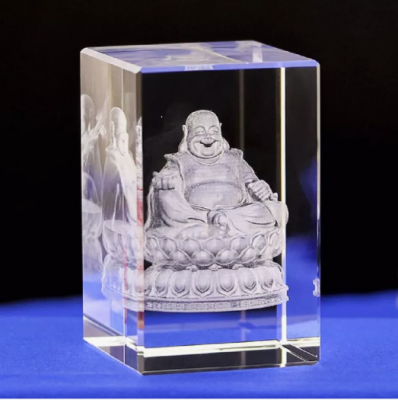 Кристалл с голограммой «Хотей» (8 х 5 х 5 см)