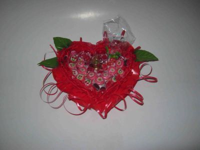 Сердце из конфет «Ключ к твоему сердцу» (21х18см)