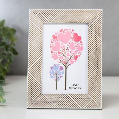 Фоторамка пластик 10х15 см "Полосатые треугольники" 19х14 см