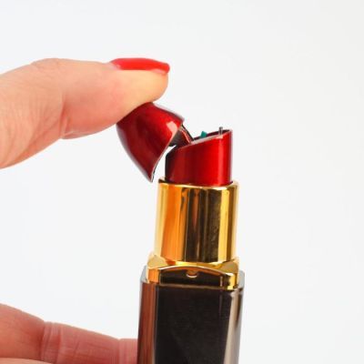 Зажигалка газовая "Помада"