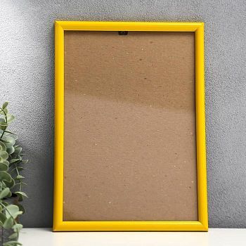 Фоторамка пластик 21х30 см жёлтый