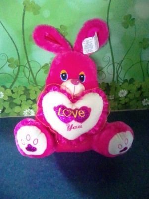 Мягкая игрушка "Зайка с сердцем" (h-47см)