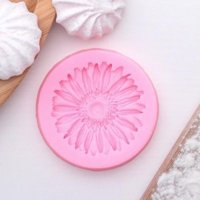 Молд силиконовый «Герберы», 6×6 см, цвет МИКС