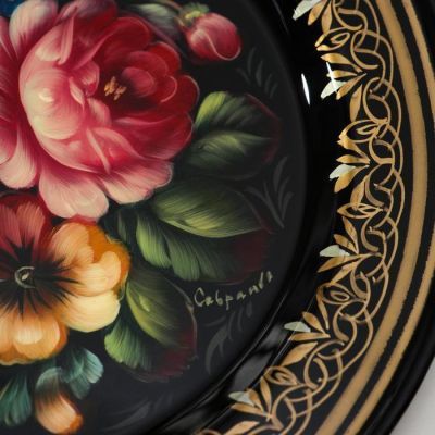 Поднос жостовский "Цветы", ровный, автор Владыкина, D=17 см