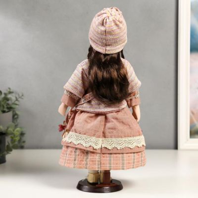 Кукла коллекционная керамика "Кристина в розовом платье и полосатом джемпере" 40 см