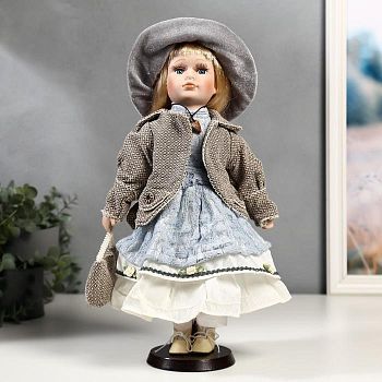 Кукла коллекционная керамика "Лиза в голубом кружевном платье и серой курточке" 40 см