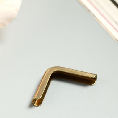 Защитный уголок для альбома металл золото 2,2х3х0,5 см