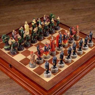 Шахматы сувенирные "Робин Гуд", h короля=8 см, h пешки=6 см, 36 х 36 см