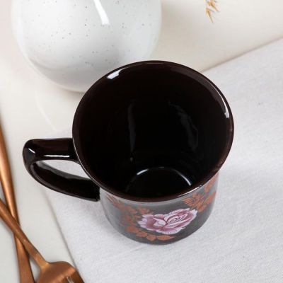 Кружка "Цветы и ягоды", коричневая, деколь, 350 мл, микс