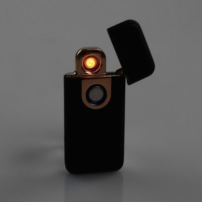 Зажигалка электронная в подарочной коробке, USB, спираль, чёрная матовая, 3х7 см