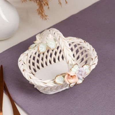 Конфетница "Олька", белая, цветная лепка, плетение, 12 см, микс