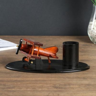 Сувенир дерево подставка под ручки "Самолёт" 14х12х26 см