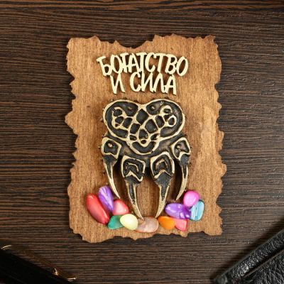 Магнит "Медвежья лапа", дерево, гипс, 7х9 см