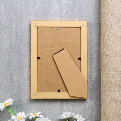 Фоторамка пластик 10х15 см "Золотые витки на карамельном" 18х13х1 см