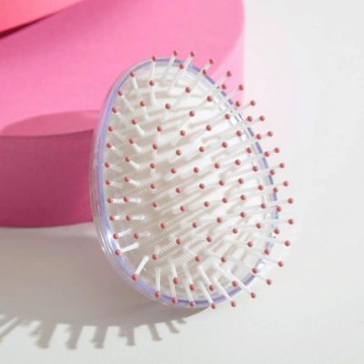 Расчёска-шейкер «Любовь» 9 х 6.5 х4.5 см