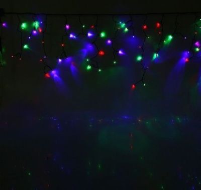 Гирлянда уличная "Бахрома" (Ш:2 м, В:0,6 м, нить темная, моргает)