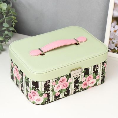 Шкатулка кожзам для украшений "Полоски и розы" зелёная с чёрным 10,5х25х18,5 см