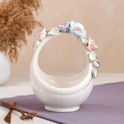 Конфетница "Корзина", белая, цветная лепка, золотистая роспись, 22 см, микс