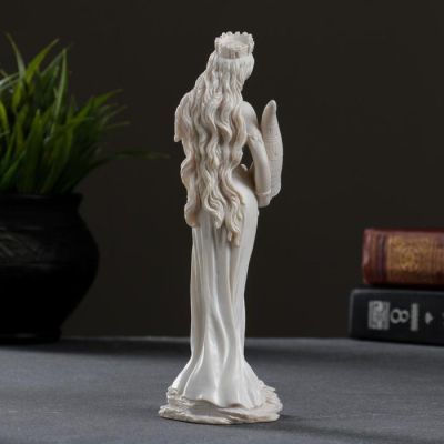 Статуэтка "Фортуна" 18х9см, белая глянец / мраморная крошка