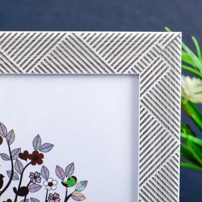 Фоторамка пластик 20х25 см "Полосатые треугольники" 29х24 см