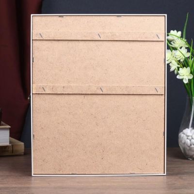 Ключница "Букет на мраморном столике" Пирамида Выбеленный дуб 30х25х5 см