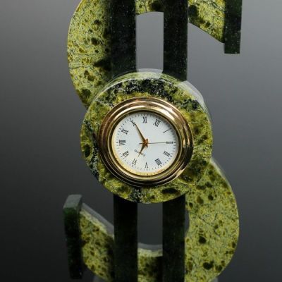 Часы "Доллар"