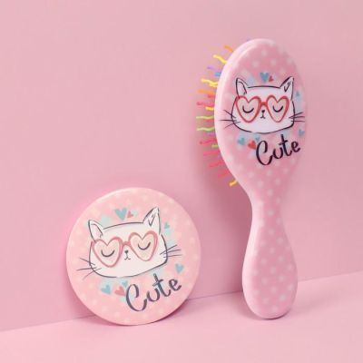 Подарочный набор «Киса», 2 предмета: зеркало, массажная расчёска, рисунок МИКС