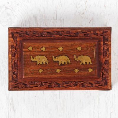 Шкатулка дерево "Слоны" 13х20х6 см