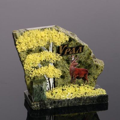 Сувенир-скол "Олень", змеевик, каменная крошка, малый