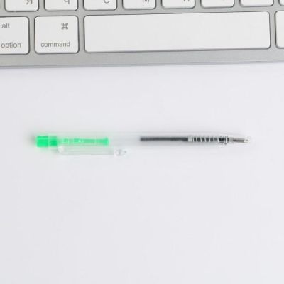 Набор блокнот и мини-ручка «Настоящему герою», 9 х 10,4 см