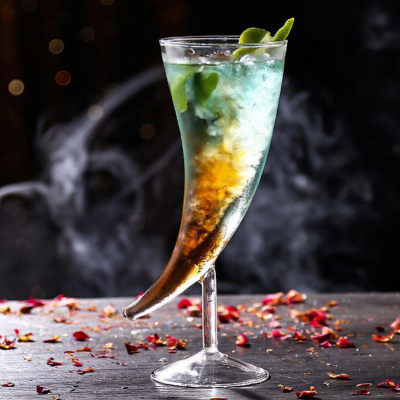 Бокал на ножке "Рог изобилия" (стекло)