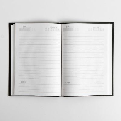 Набор "Первый во всем", теплый шарф и ежедневник