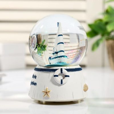 Сувенир полистоун водяной шар свет, музыка "Парусник/Маяк" 12,5х8х8 см