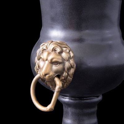 Ваза "Римские львы"