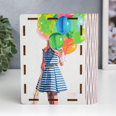 Шкатулка-книга "8 марта. Шары" 14 см