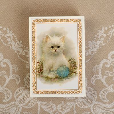 Шкатулка «Котёнок с клубком», белая, 11×16 см, лаковая миниатюра