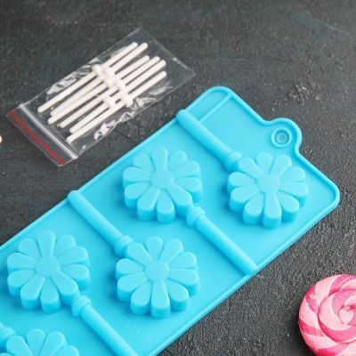 Форма для леденцов Доляна «Ромашка», 9,5×24×1 см, 6 ячеек, с палочками, цвет МИКС