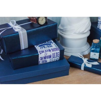 Бумага упаковочная глянцевая «Больши× побед», 60 × 90 см