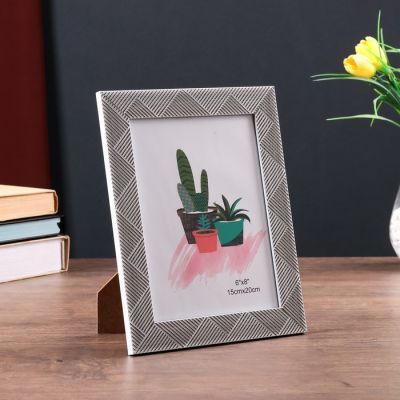 Фоторамка пластик 15х20 см "Полосатые треугольники" 24х19 см