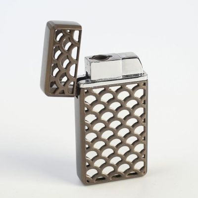 Зажигалка газовая в сеточку в картонной коробке, микс, 3х6 см