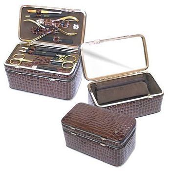 Маникюрный+косметичка 10 предметов (ZMS 1201-804-G)