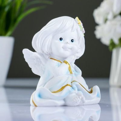 Фигура "Ангел с двумя цветочками в волосах" 7х8х9см