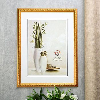 Фоторамка пластик 30х40 "Золотые полосы на карамельном" 42,8х32,8х1 см