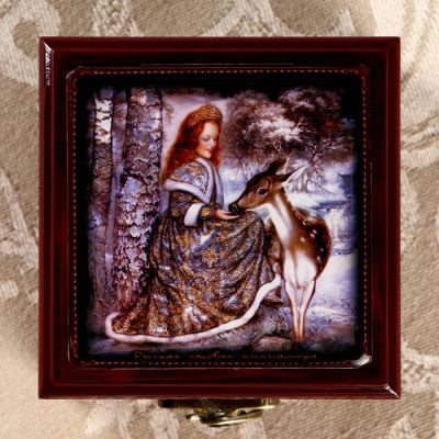 Шкатулка «Олененок», 8х8 см