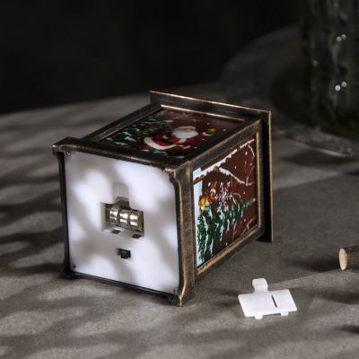 Светодиодная фигура «Бронзовый фонарь с Дедом Морозом» 7 × 13 × 3.5 см, пластик, батарейки AG13х3, свечение тёплое белое