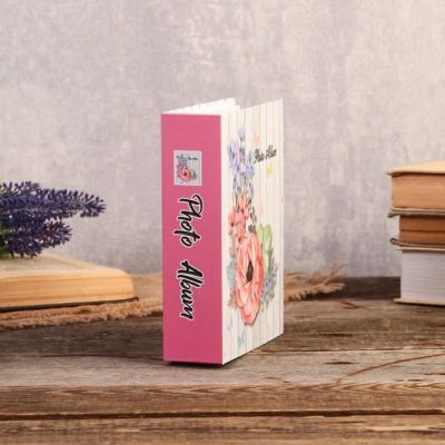 Фотоальбом на 40 фото 10х15 см "Цветы на досках" в коробке с зол.обводкой МИКС 17х14х5 см